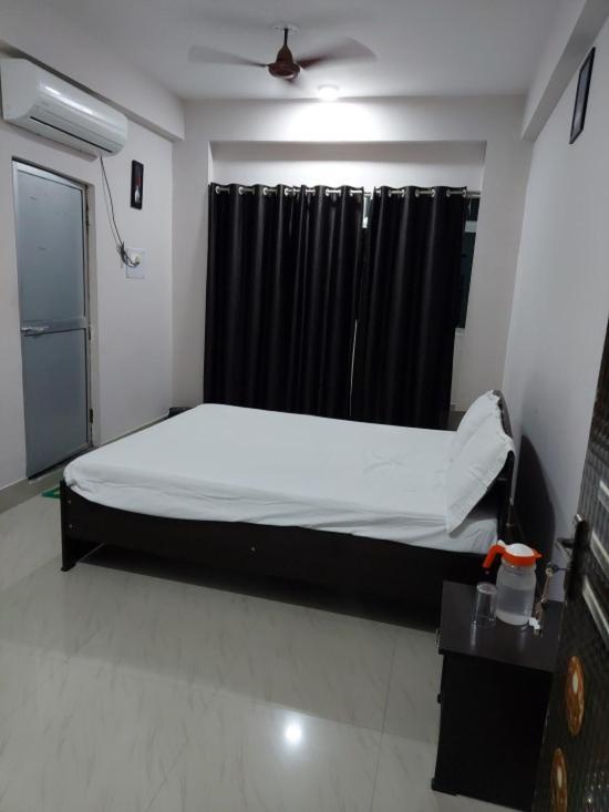 Raison Hotel Jamshedpur Exterior photo