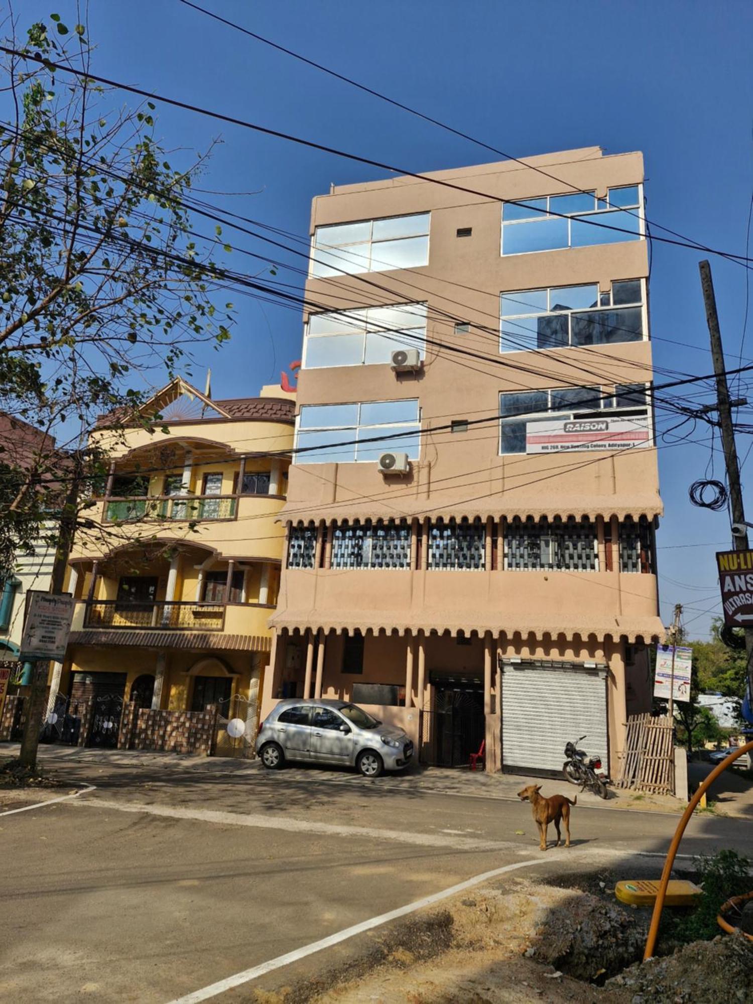 Raison Hotel Jamshedpur Exterior photo