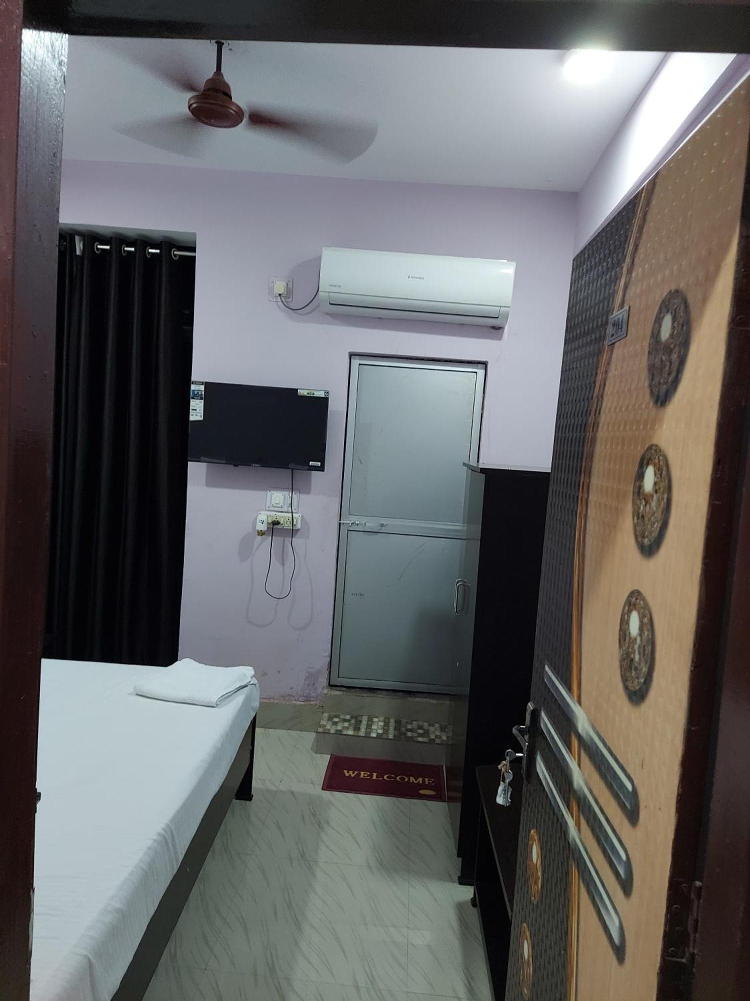 Raison Hotel Jamshedpur Exterior photo